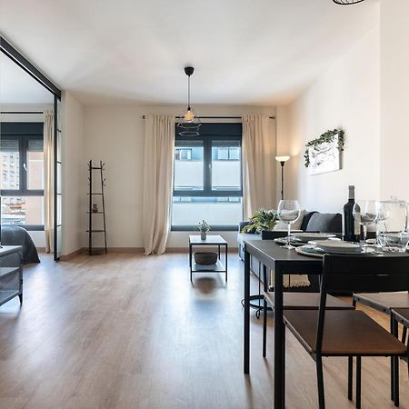 Malagasuite Comfortable Home Apartments Екстериор снимка