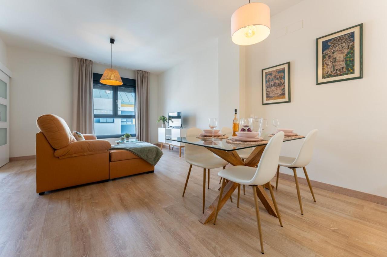 Malagasuite Comfortable Home Apartments Екстериор снимка