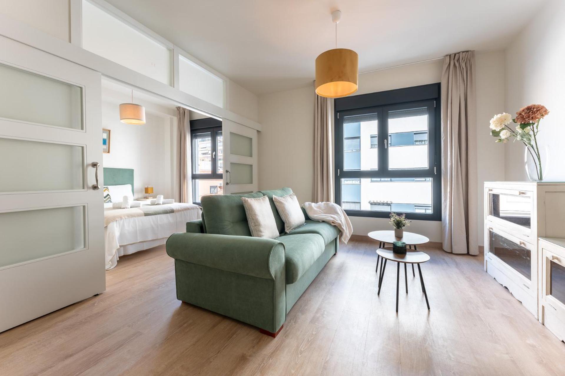 Malagasuite Comfortable Home Apartments Екстериор снимка
