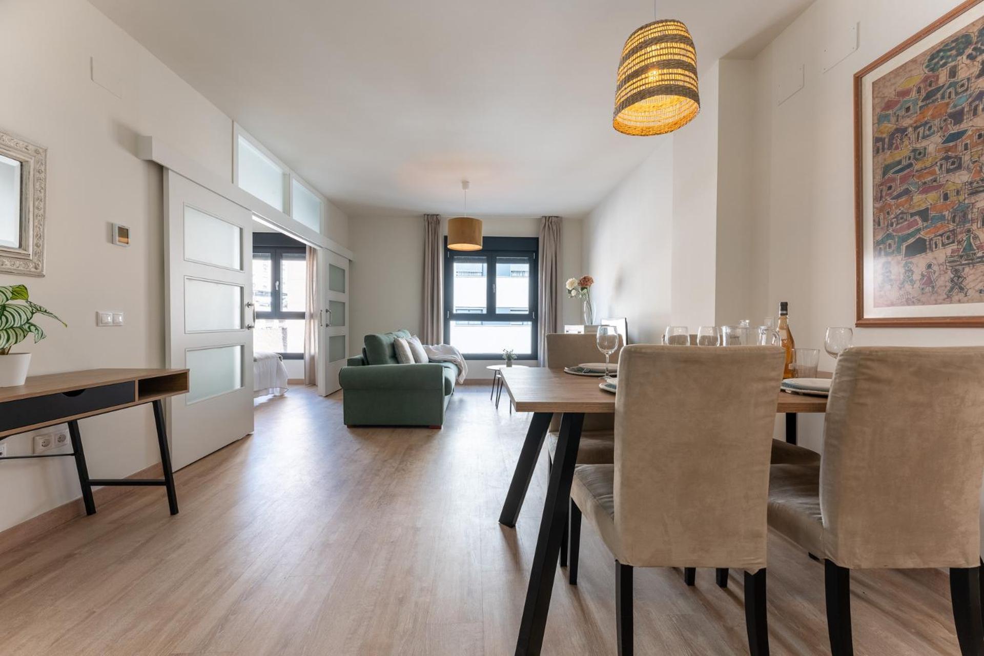 Malagasuite Comfortable Home Apartments Екстериор снимка
