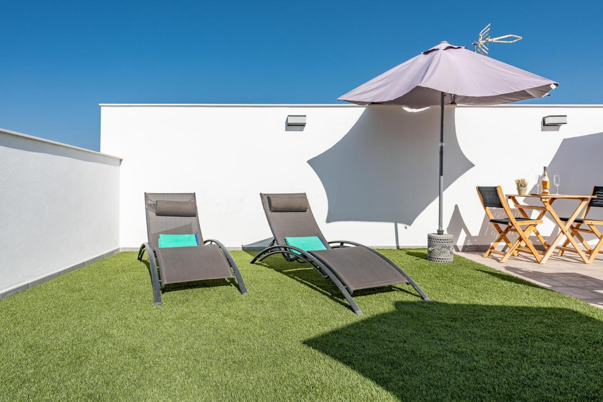 Malagasuite Comfortable Home Apartments Екстериор снимка