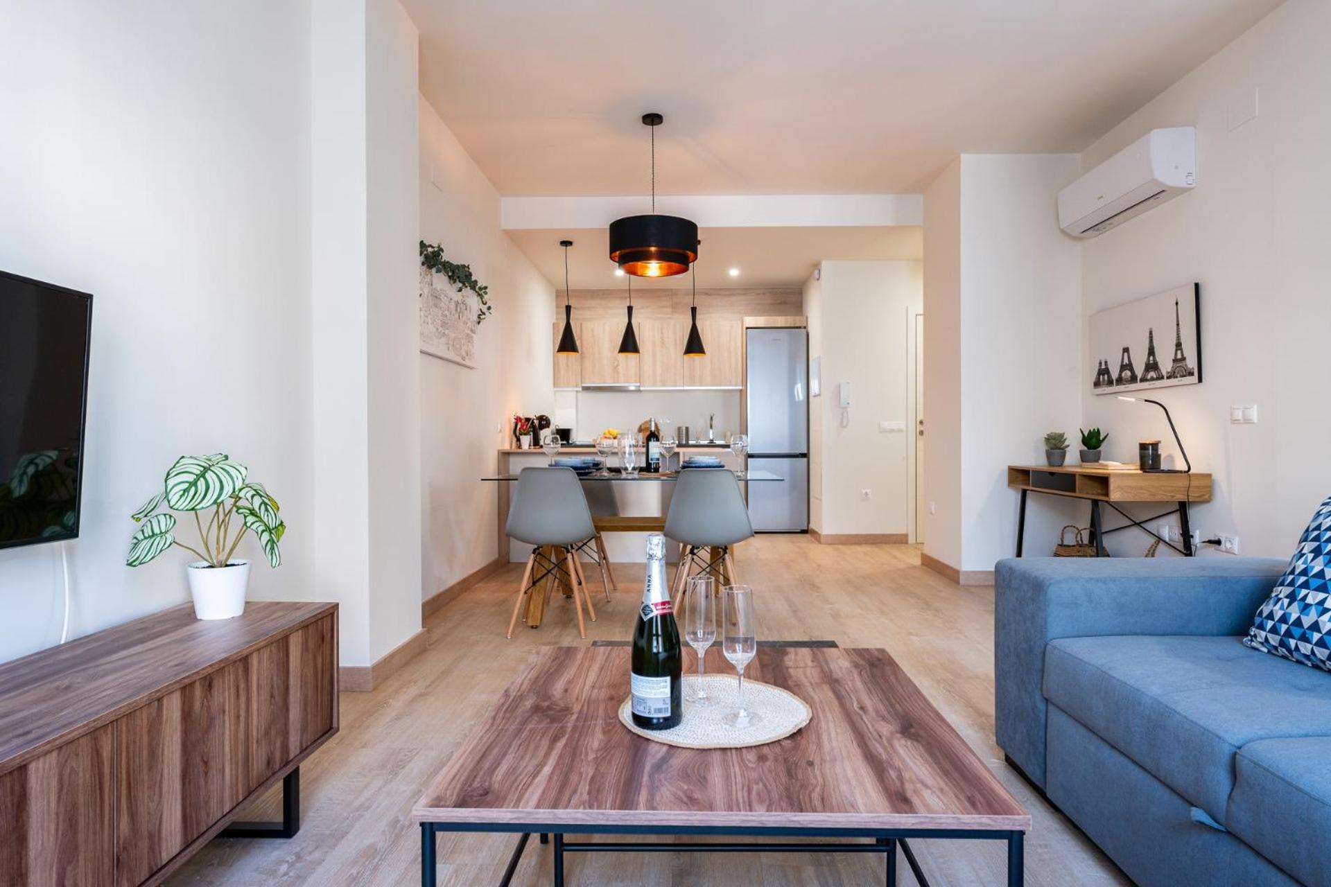 Malagasuite Comfortable Home Apartments Екстериор снимка