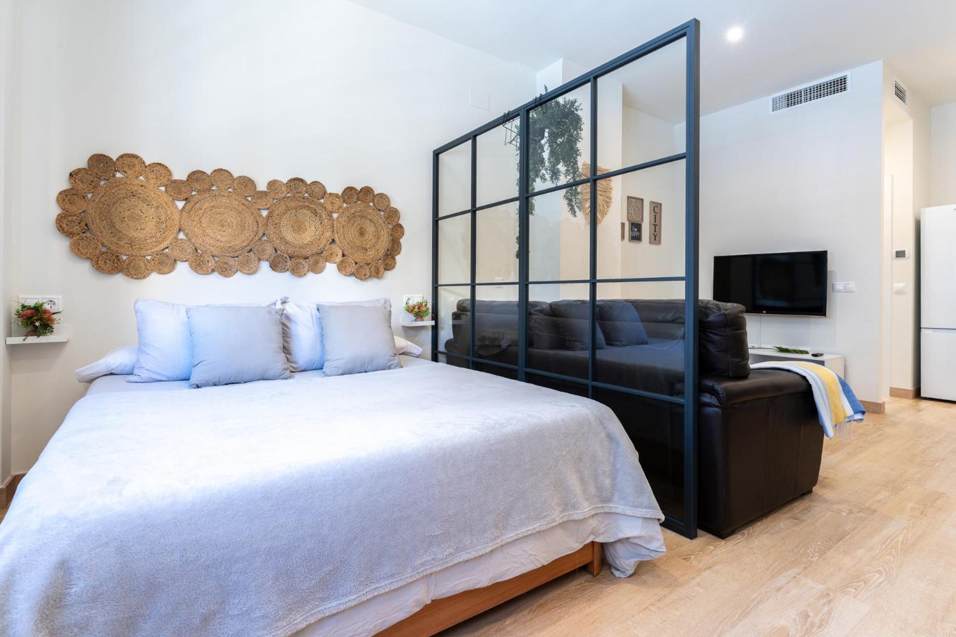 Malagasuite Comfortable Home Apartments Екстериор снимка