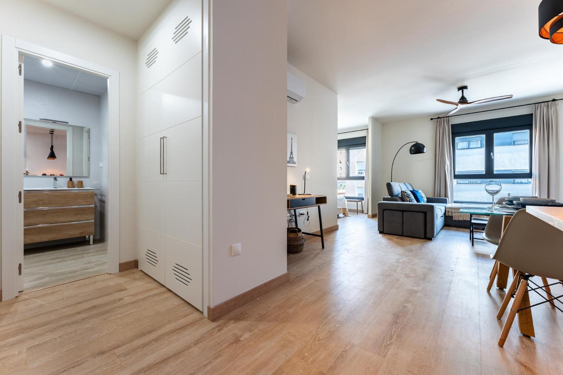 Malagasuite Comfortable Home Apartments Екстериор снимка