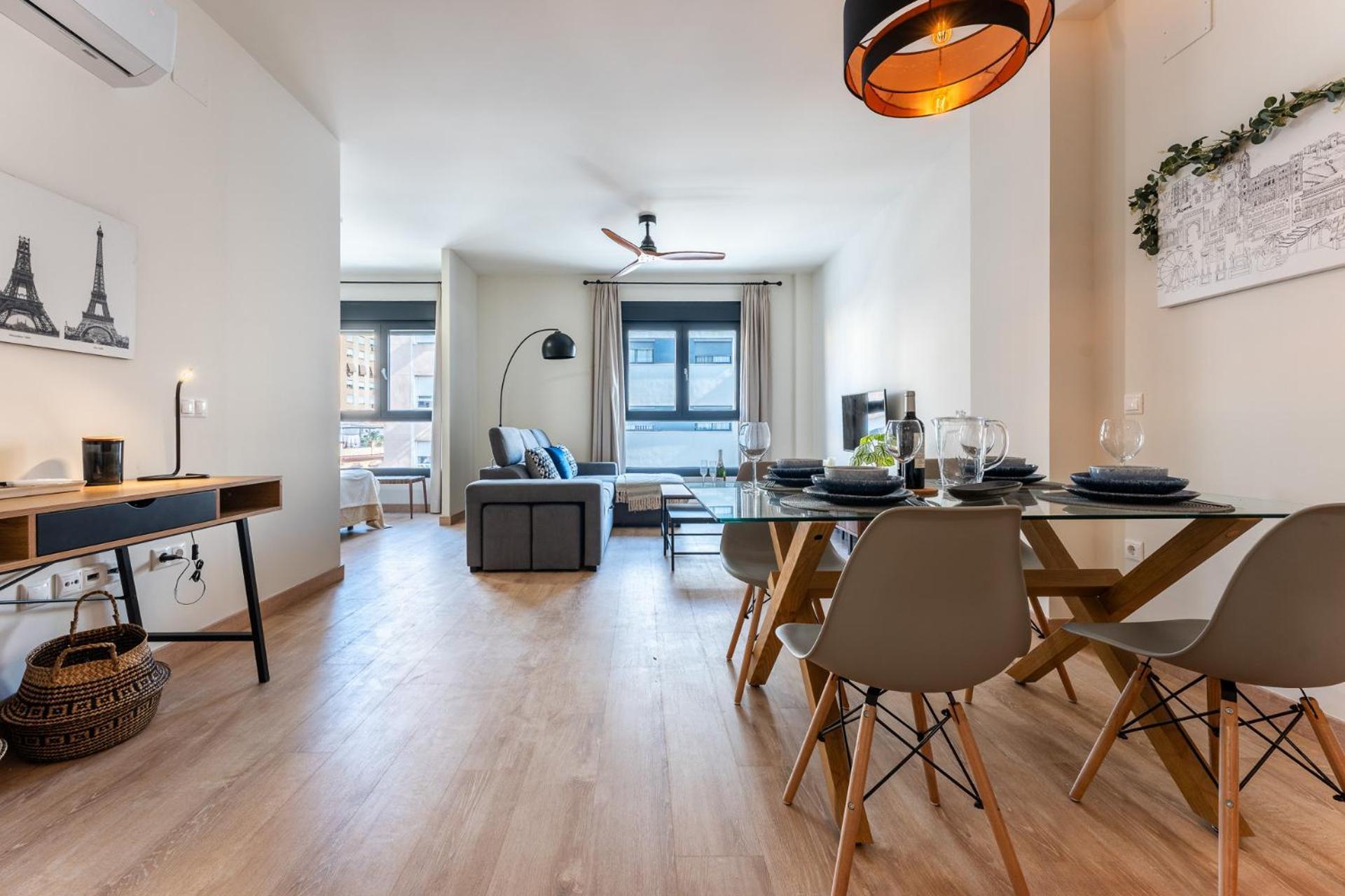 Malagasuite Comfortable Home Apartments Екстериор снимка