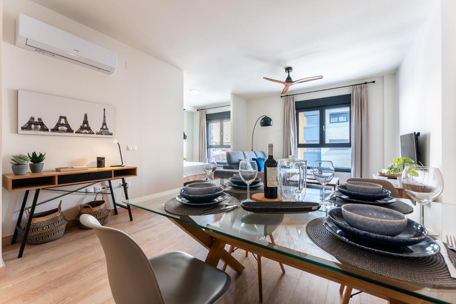 Malagasuite Comfortable Home Apartments Екстериор снимка