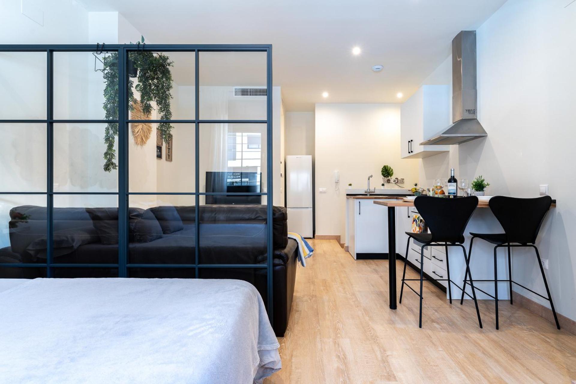 Malagasuite Comfortable Home Apartments Екстериор снимка